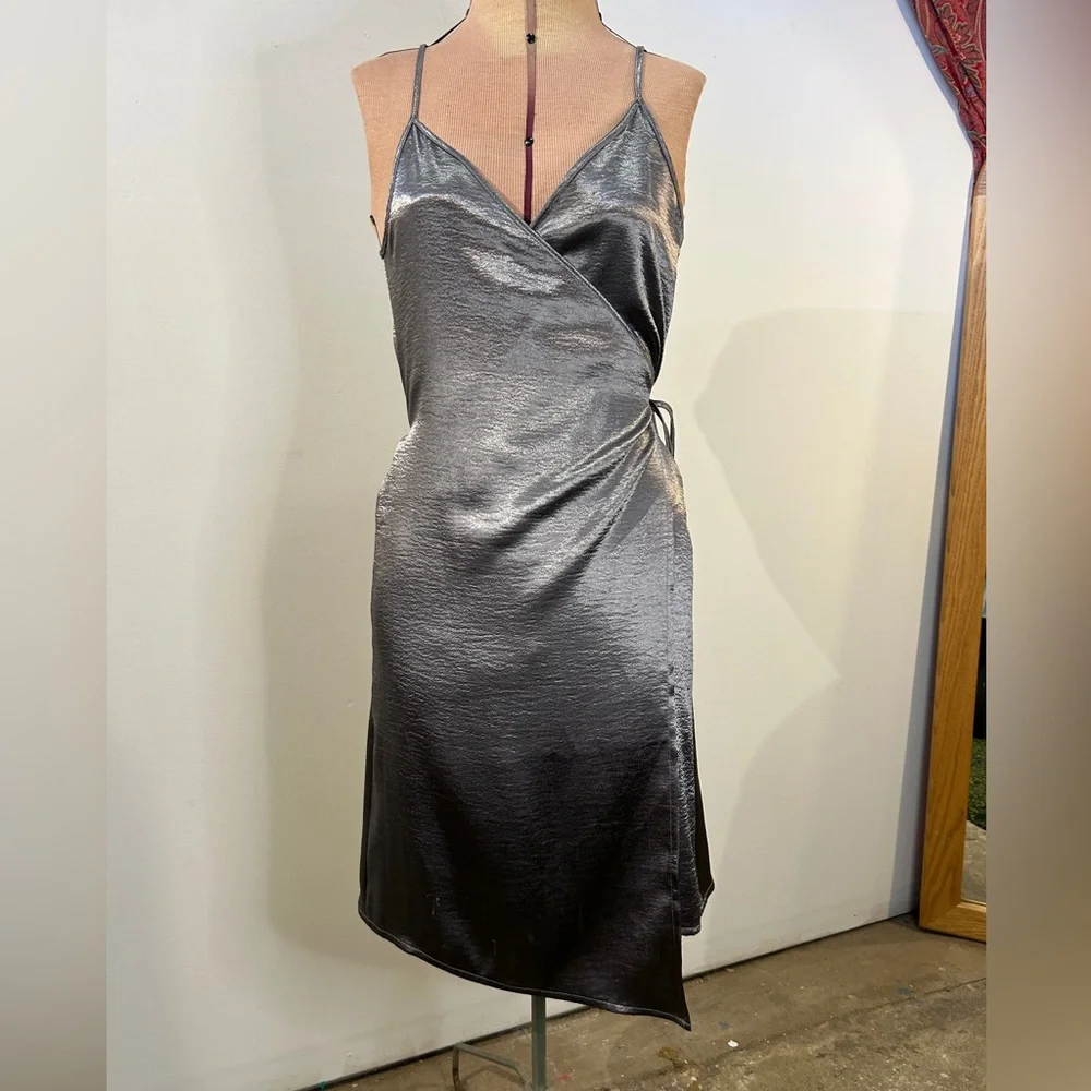 Leith Silver Metallic Wrap Cocktail Dress Size XS - Picture 2 of 16